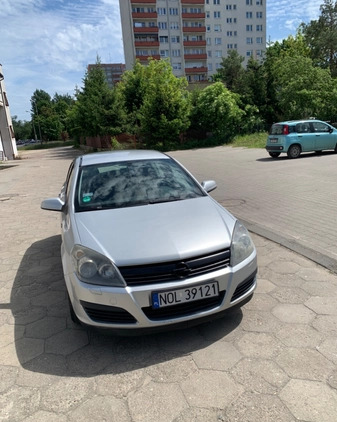 Opel Astra cena 10000 przebieg: 323000, rok produkcji 2006 z Płock małe 254